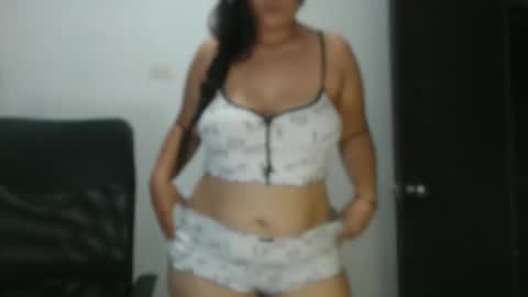 iiisabella online show from 04-29-26, 02:10