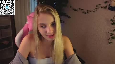 LINA online show from 04-06-26, 01:14