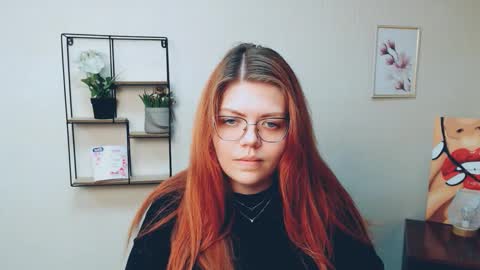 lina_ri online show from 10-23-25, 04:50