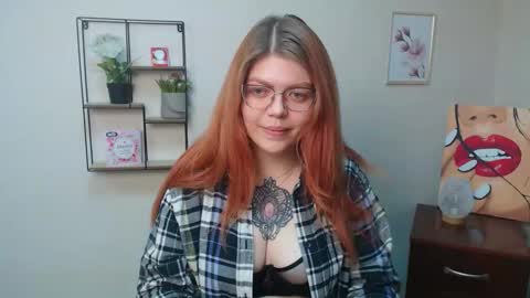 lina_ri online show from 11-20-25, 07:46