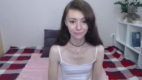 Snapshot of lina_rouge_ chatting on 09-17-25, 03:52 Lina Rouge online show from 09-17-25, 03:52
