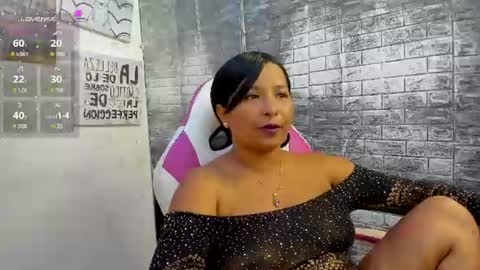 LINA SANCHEZ online show from 07-20-26, 01:46
