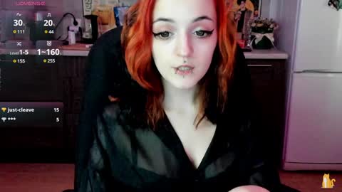 Snapshot of lina_tyaan chatting on 12-11-24, 12:12 Lina 3 1715622743 online show from 12-11-24, 12:12
