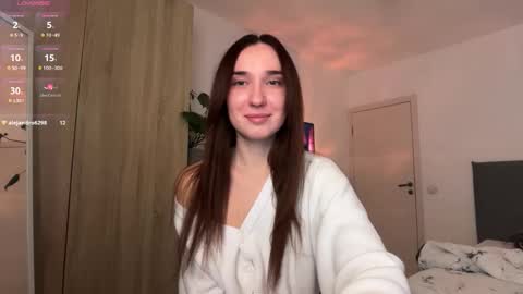 Lina online show from 11-07-25, 04:12