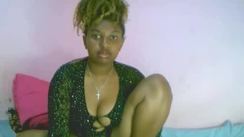 linah1123 online show from 10-02-25, 11:17