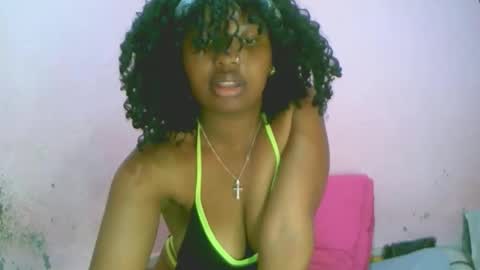 linah1123 online show from 10-08-25, 05:27