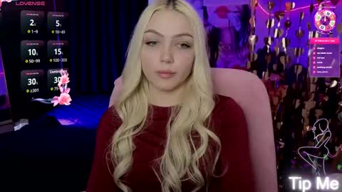 Snapshot of linalirian chatting on 04-21-26, 10:10 I am Lina online show from 04-21-26, 10:10