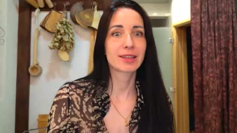 Snapshot of linalivee chatting on 05-22-26, 07:08 LinaLivee online show from 05-22-26, 07:08