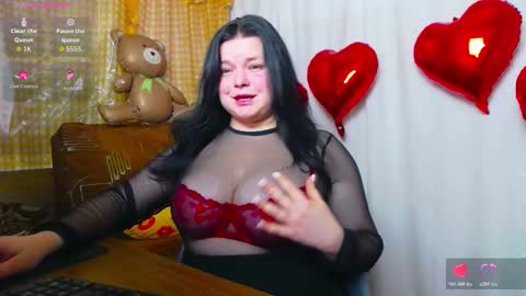 Lina online show from 02-15-26, 07:51