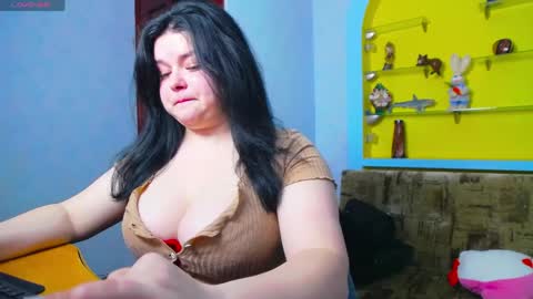 Lina online show from 04-02-26, 06:22