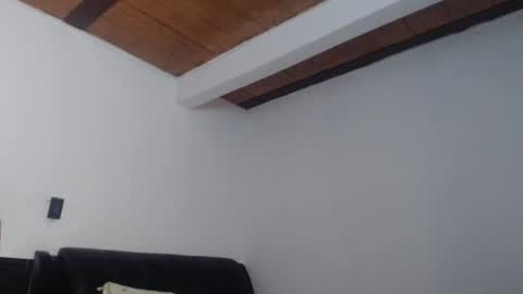 Lina online show from 01-05-25, 03:11