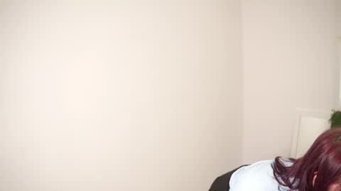 Snapshot of linawaay chatting on 11-07-25, 08:36 linawaay online show from 11-07-25, 08:36