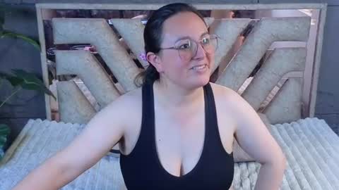 Snapshot of linceadictiva chatting on 06-27-26, 08:58 LINCE online show from 06-27-26, 08:58