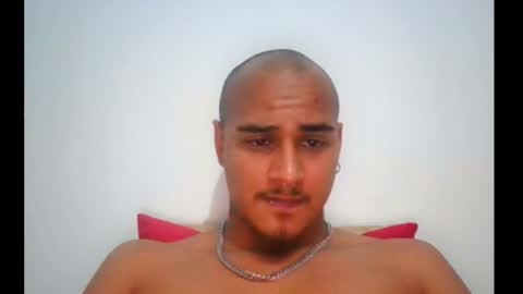 Snapshot of lincelince2003 chatting on 02-17-26, 12:40 lincelince2003 online show from 02-17-26, 12:40