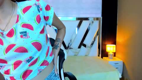  Linda  online show from 11-12-25, 06:19