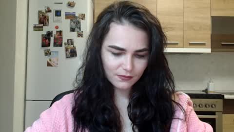 Linda online show from 11-23-25, 08:08