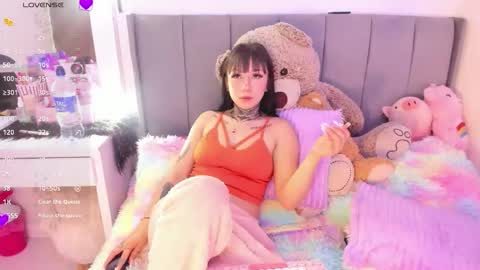 Lindaa maria  online show from 01-19-26, 12:58