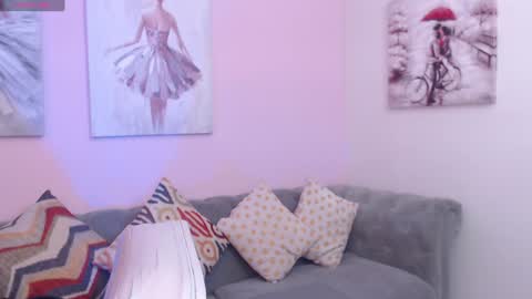 Snapshot of linda_morgan1 chatting on 12-23-24, 12:19 Maria Paula online show from 12-23-24, 12:19