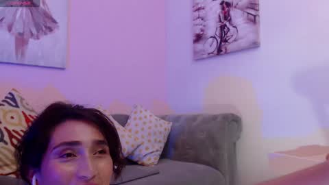 Snapshot of linda_morgan1 chatting on 12-23-24, 03:23 Maria Paula online show from 12-23-24, 03:23