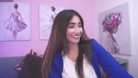 Snapshot of linda_morgan1 chatting on 09-26-25, 12:09 Maria Paula online show from 09-26-25, 12:09