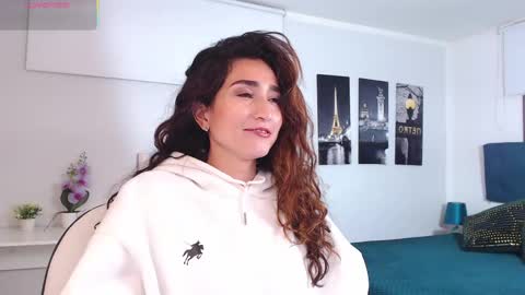 Maria Paula online show from 04-23-26, 12:26