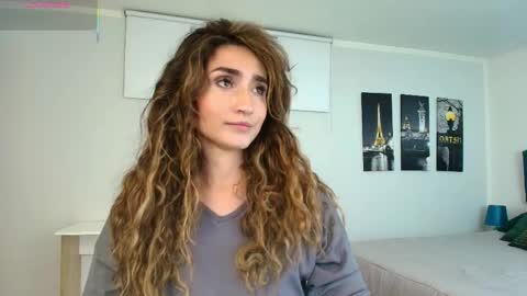 Snapshot of linda_morgan1 chatting on 05-30-26, 12:13 Maria Paula online show from 05-30-26, 12:13