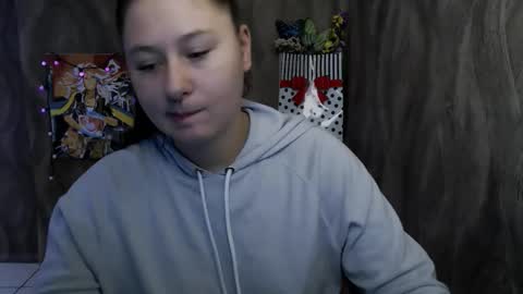 Linda online show from 11-19-25, 05:46