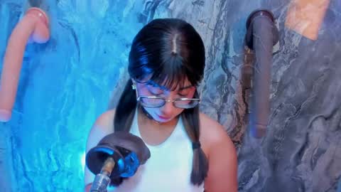 linda_sofi__ online show from 04-02-26, 08:17