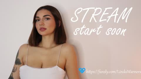 Snapshot of linda_warners chatting on 01-31-25, 06:47 Call me Linda online show from 01-31-25, 06:47