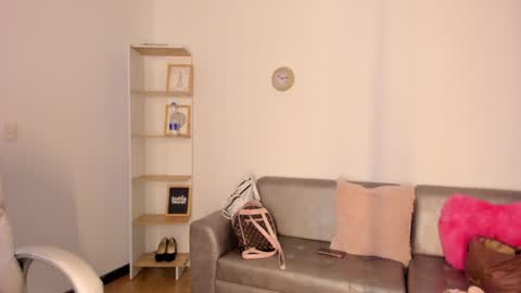 linda miller online show from 01-19-25, 03:18