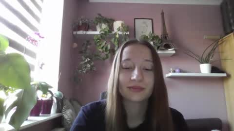 Snapshot of lindaamore chatting on 09-09-25, 06:13 LindaAmore online show from 09-09-25, 06:13
