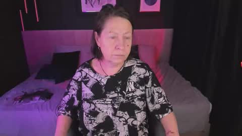 Linda online show from 03-03-26, 05:13