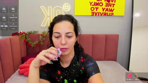 Snapshot of lindainsatiable chatting on 01-05-25, 01:24 Linda online show from 01-05-25, 01:24