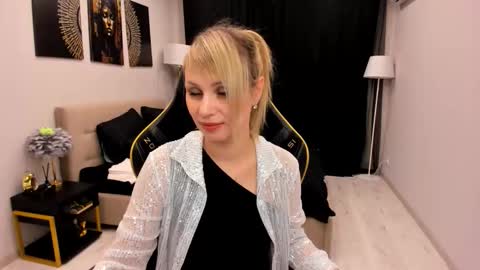 lindasandy online show from 02-07-26, 05:44