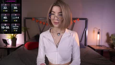 your Linda is back online show from 03-08-25, 04:56