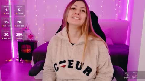 Snapshot of lindawhite_ chatting on 02-13-26, 10:06 Linda -- online show from 02-13-26, 10:06