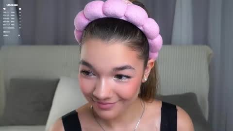 Kate online show from 10-23-25, 11:31