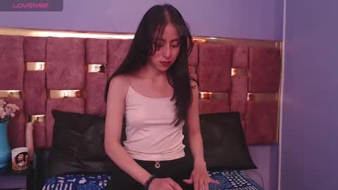 ling ling24 online show from 02-05-25, 06:13