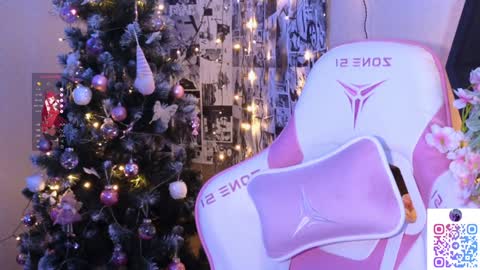 Lina online show from 02-04-25, 07:44