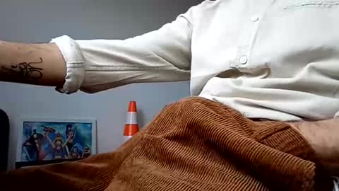 Snapshot of link2707 chatting on 02-08-26, 08:51 link2707 online show from 02-08-26, 08:51