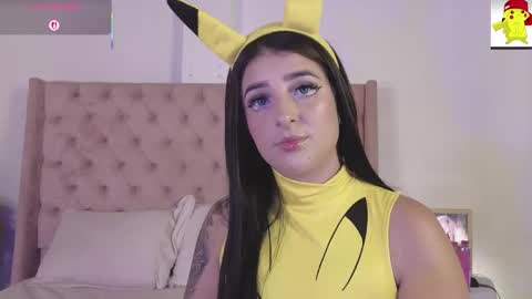 Snapshot of linoshka_1 chatting on 11-07-25, 09:04 Luciana online show from 11-07-25, 09:04