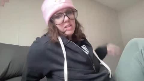 linusloves online show from 02-01-26, 06:17