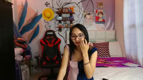 LinzyBaner online show from 02-26-25, 10:53