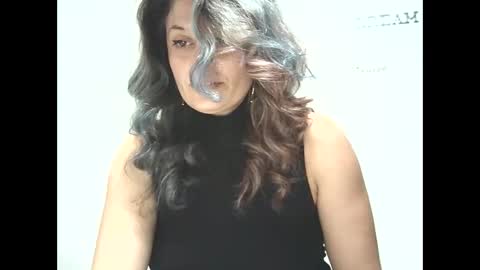 lionessmom online show from 10-31-25, 10:00