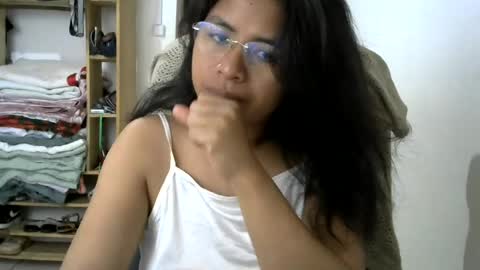 Snapshot of liora_selene chatting on 06-15-26, 09:00 liora online show from 06-15-26, 09:00