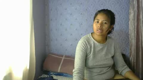 Liora selenex online show from 11-19-25, 04:23