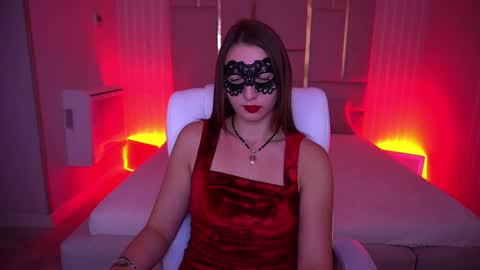 Lia online show from 10-31-25, 10:00