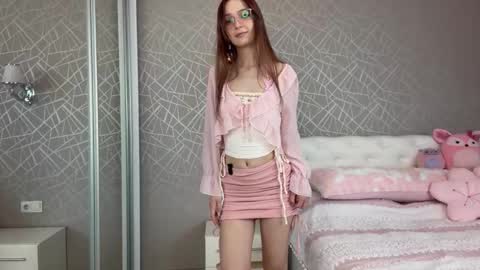 Snapshot of lioryzerotwo chatting on 03-20-26, 09:36 Liory online show from 03-20-26, 09:36