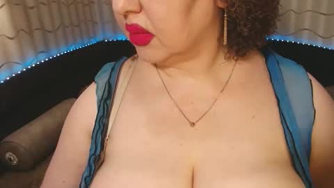 Snapshot of lipsaddiction chatting on 11-07-25, 02:28 LIpsAddiction online show from 11-07-25, 02:28