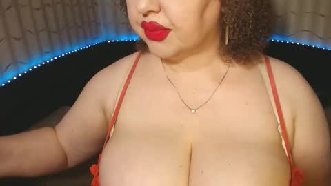 Snapshot of lipsaddiction chatting on 11-09-25, 12:36 LIpsAddiction online show from 11-09-25, 12:36